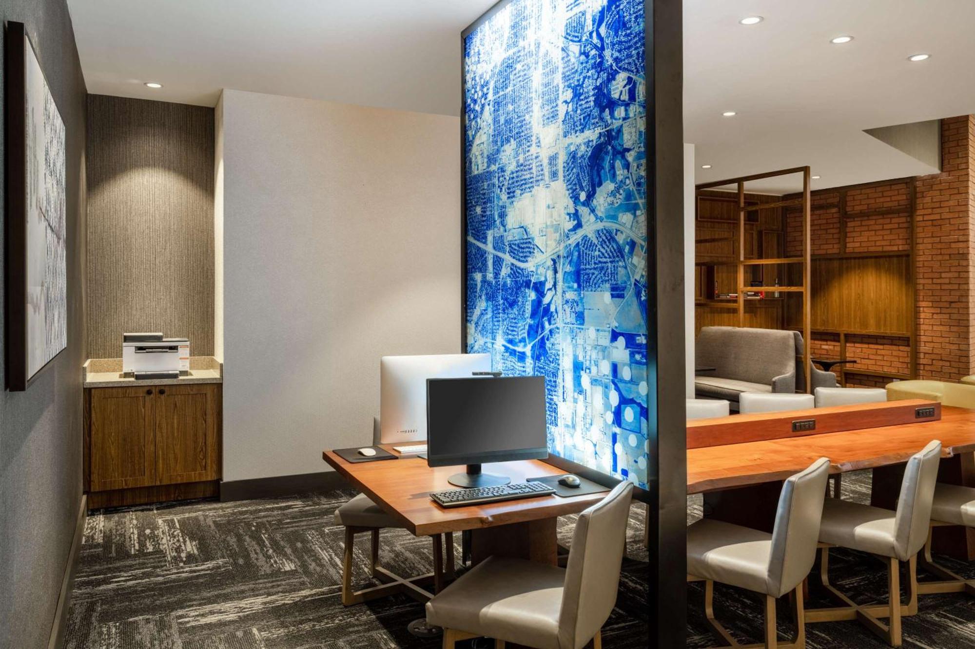 Hyatt Place Fort Worth-Alliance Town Center Экстерьер фото