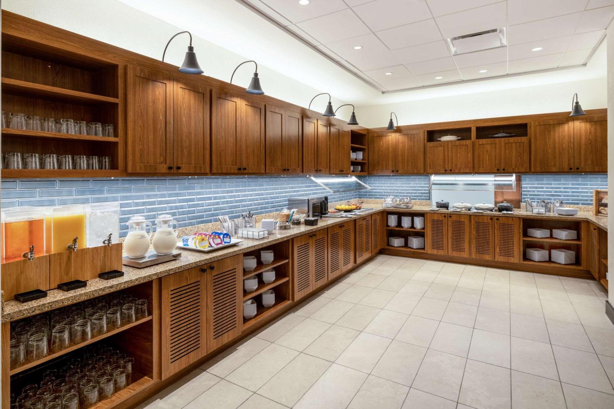 Hyatt Place Fort Worth-Alliance Town Center Экстерьер фото