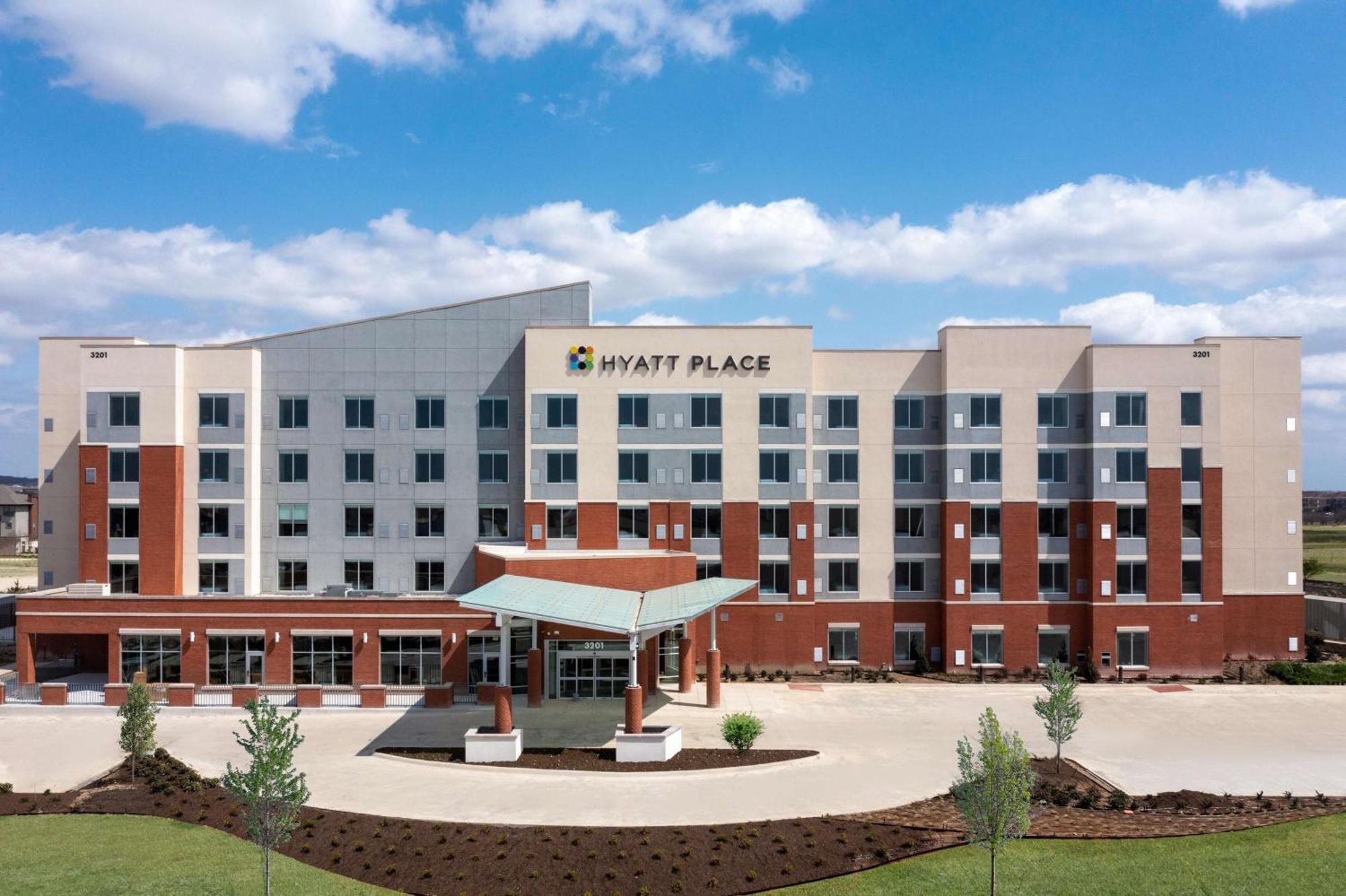 Hyatt Place Fort Worth-Alliance Town Center Экстерьер фото